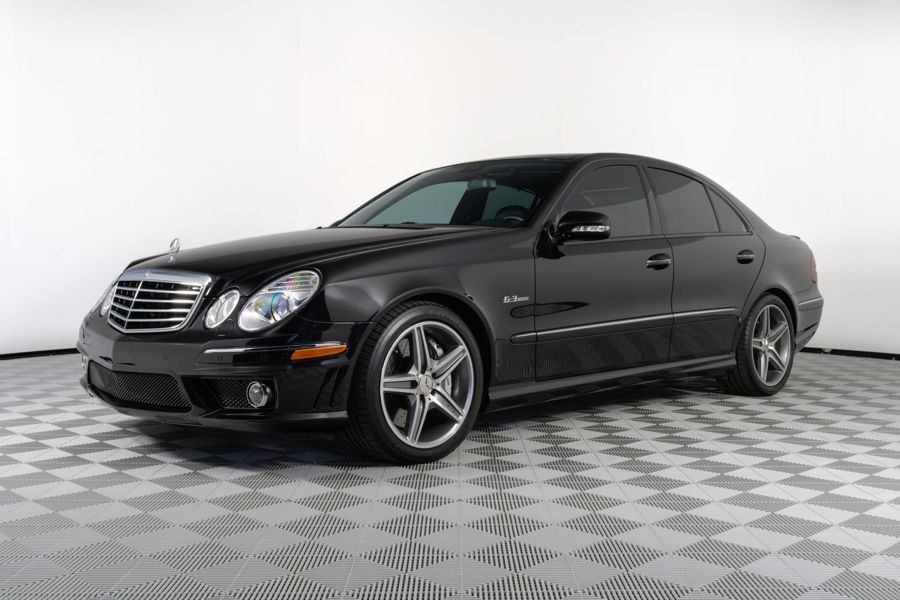 Mercedes-Benz E 63 AMG