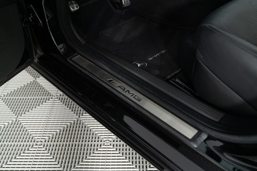 Mercedes-Benz E 63 AMG